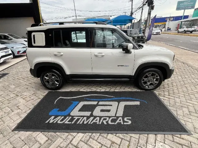 Chevrolet Spark Euv - Imagem 12