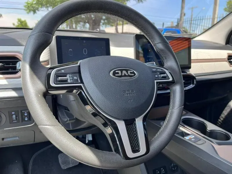 JAC E-JS1 - Imagem 12