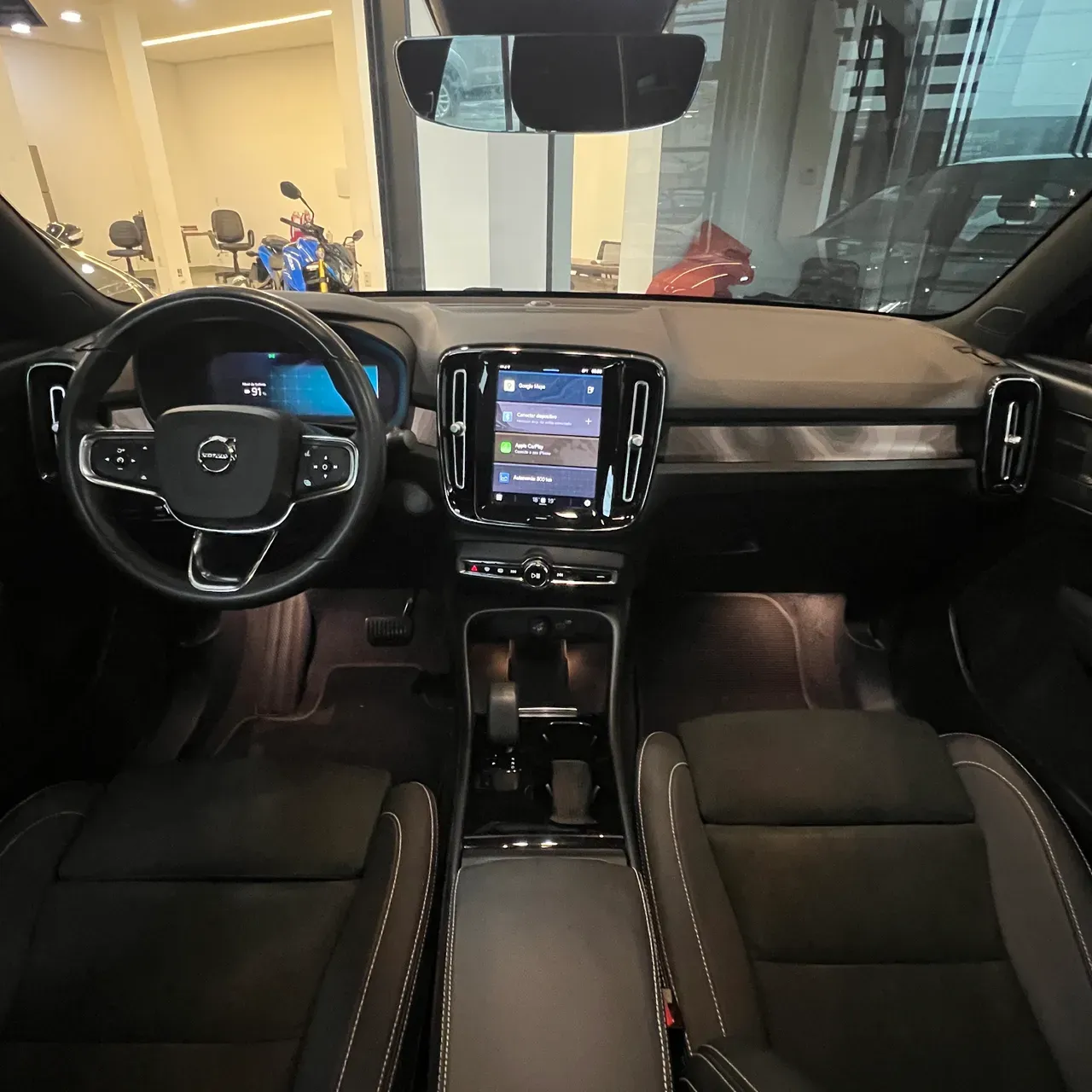 Volvo C40 Recharge - Imagem 8