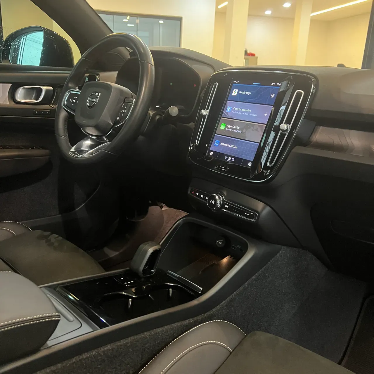 Volvo C40 Recharge - Imagem 10