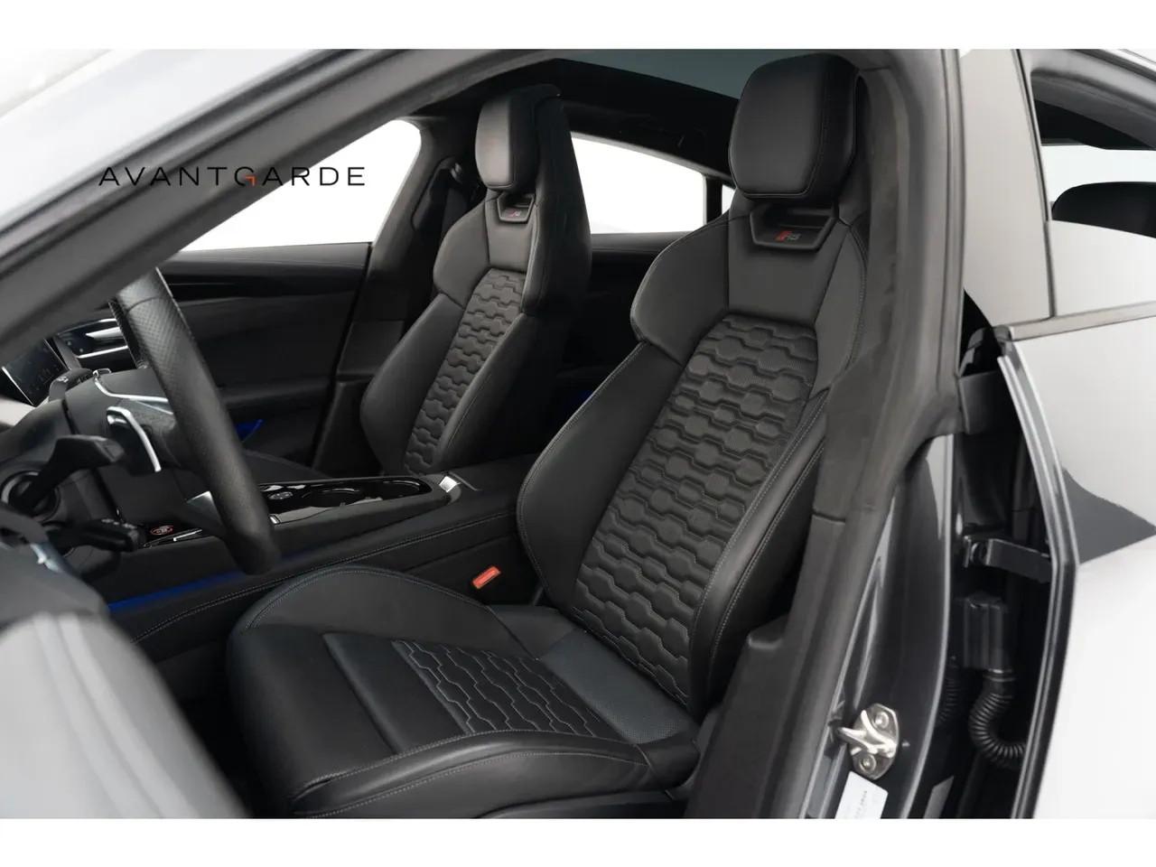 Audi Rs E-tron GT - Imagem 11