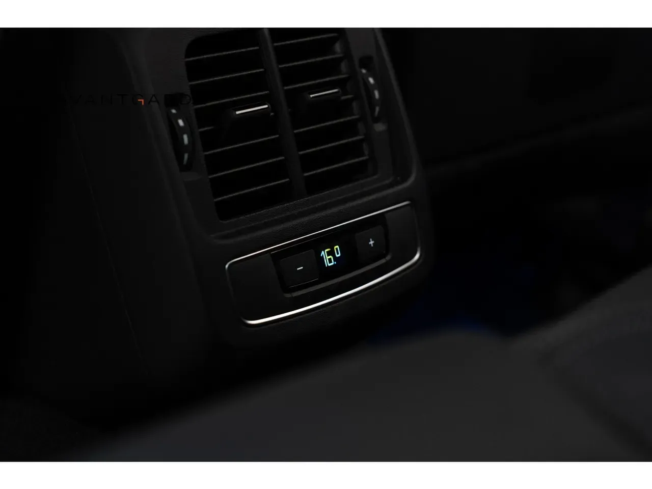 Audi Rs E-tron GT - Imagem 14