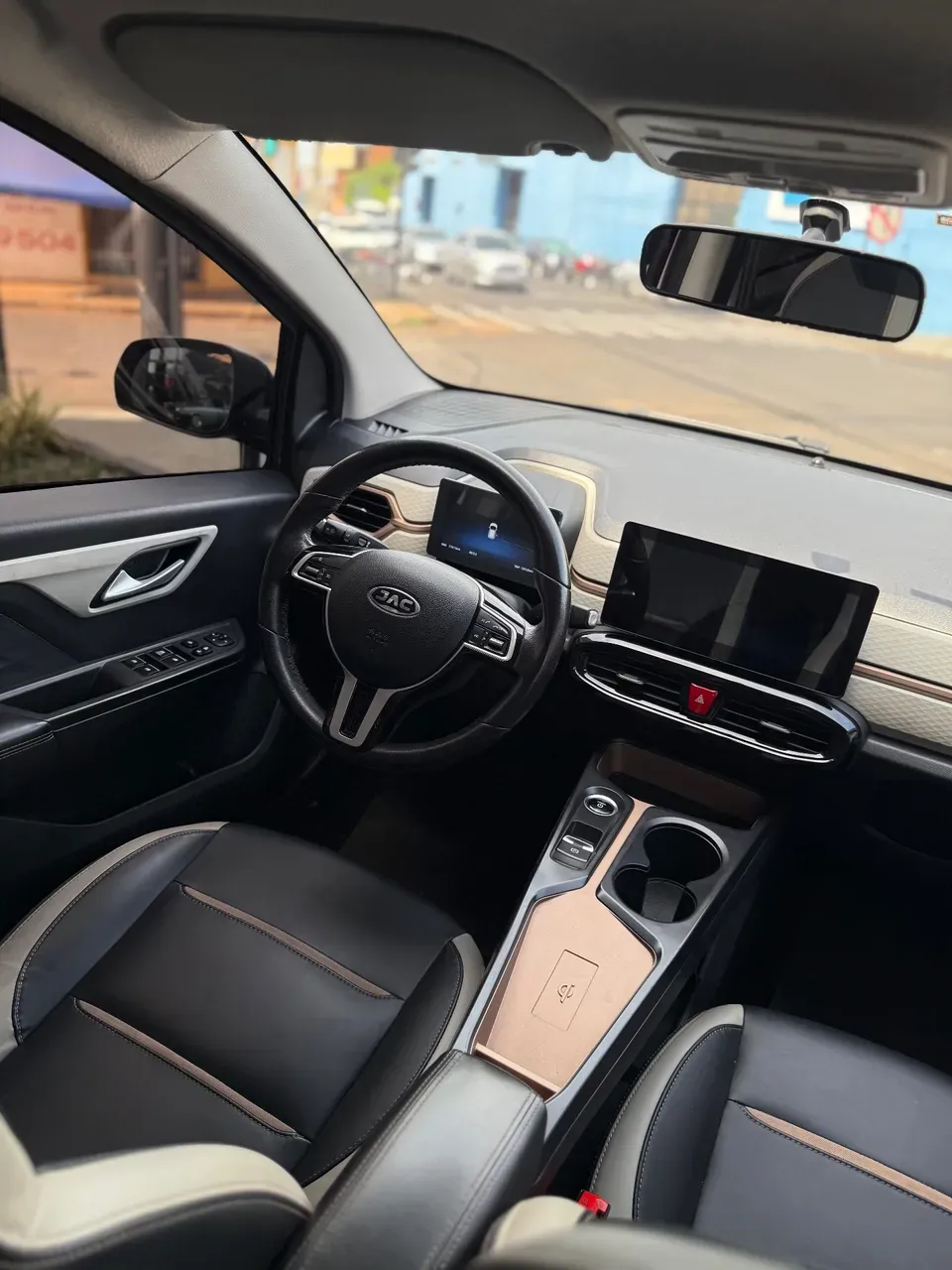 JAC E-JS1 - Imagem 11