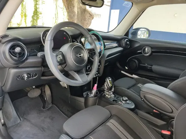 Mini Cooper SE - Imagem 8