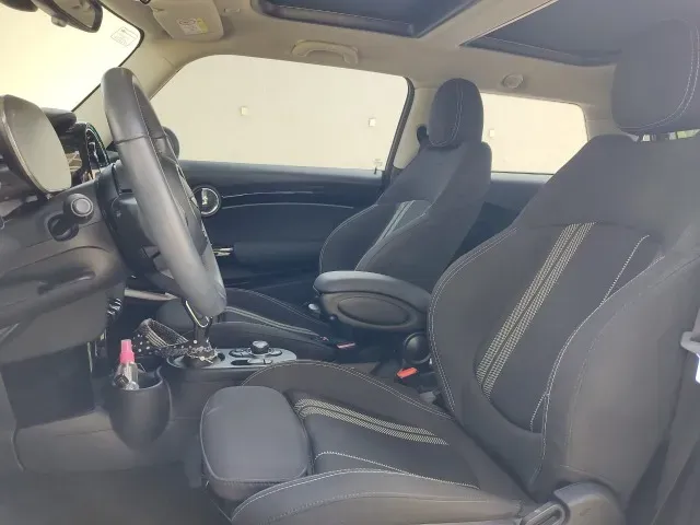 Mini Cooper SE - Imagem 15