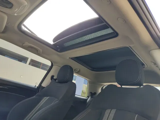 Mini Cooper SE - Imagem 14