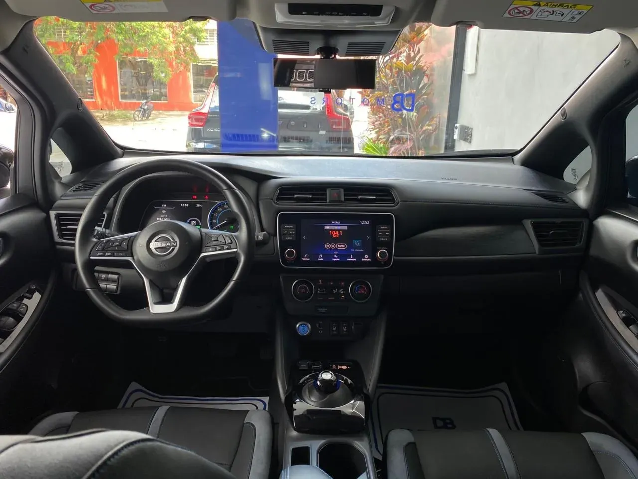 Nissan Leaf - Imagem 9