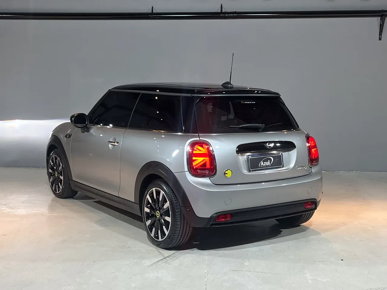 Mini Cooper SE - Imagem 4
