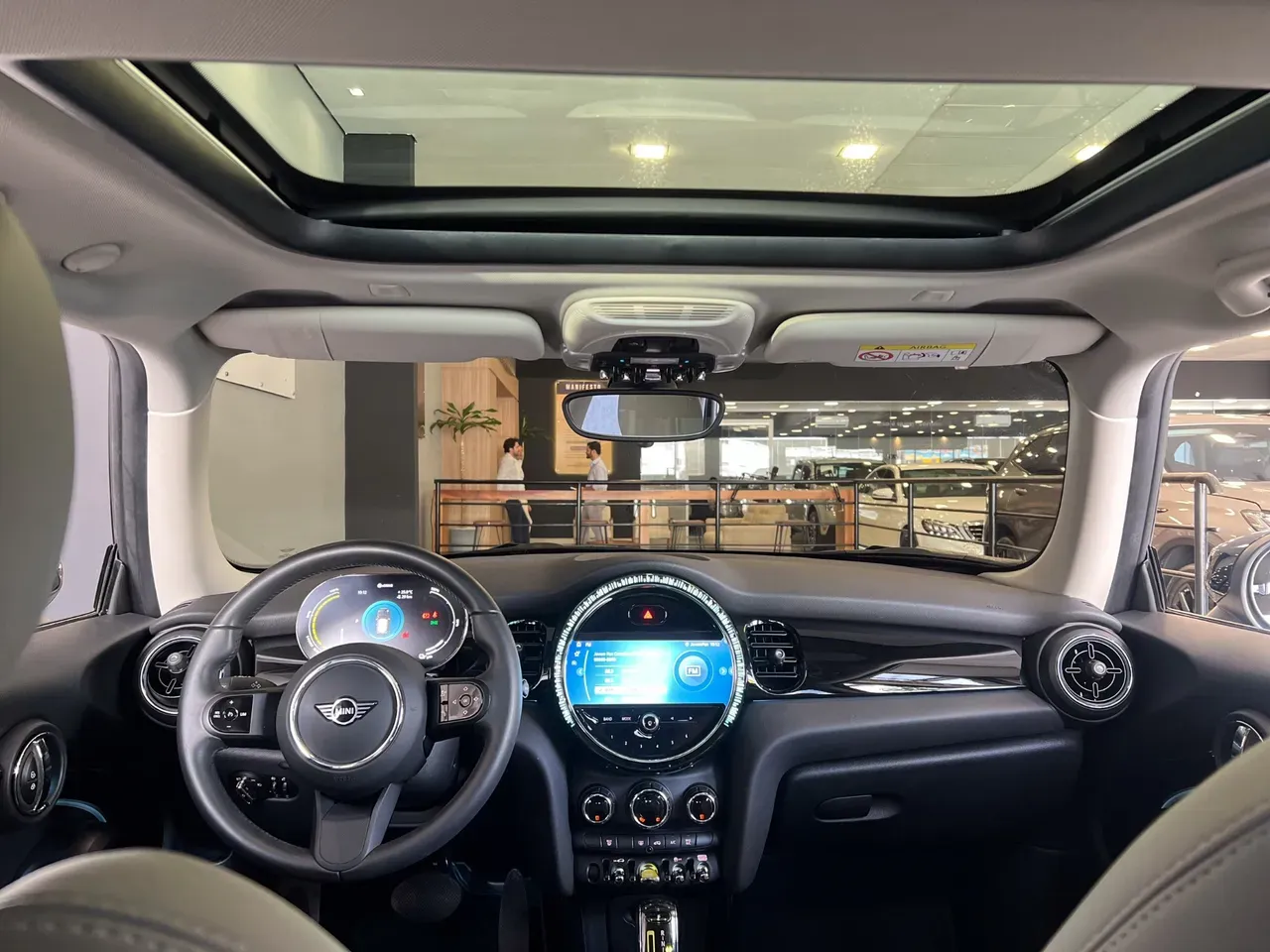 Mini Cooper SE - Imagem 7