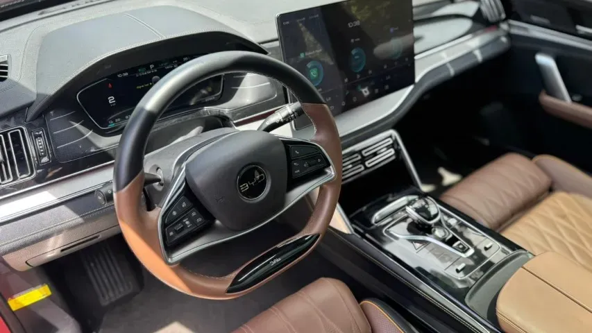 BYD Tang - Imagem 12