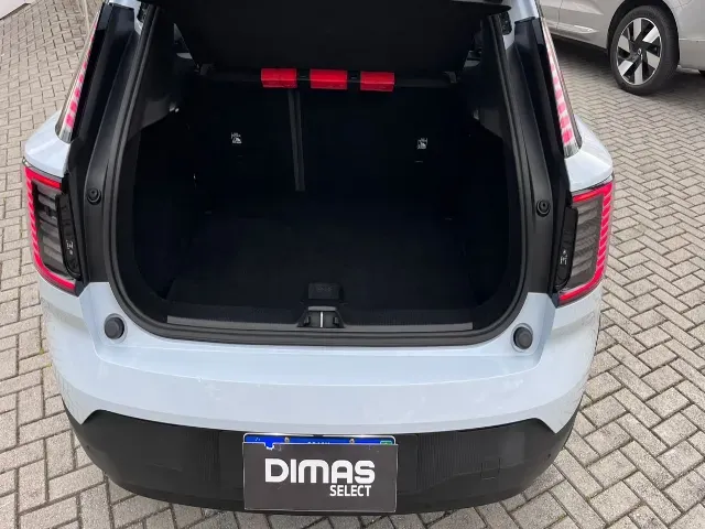 Volvo EX30 - Imagem 13