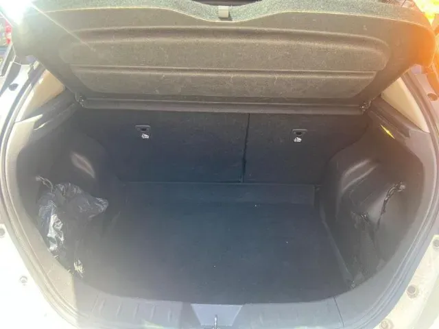 Nissan Leaf - Imagem 10