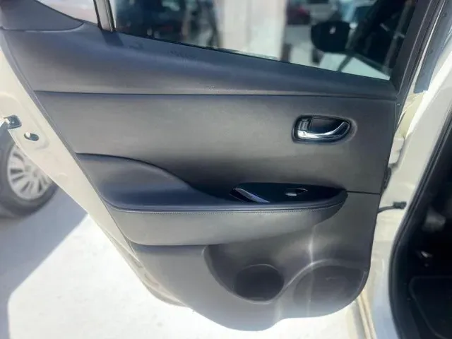 Nissan Leaf - Imagem 14