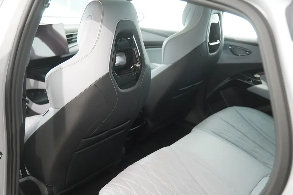 BYD Seal - Imagem 13