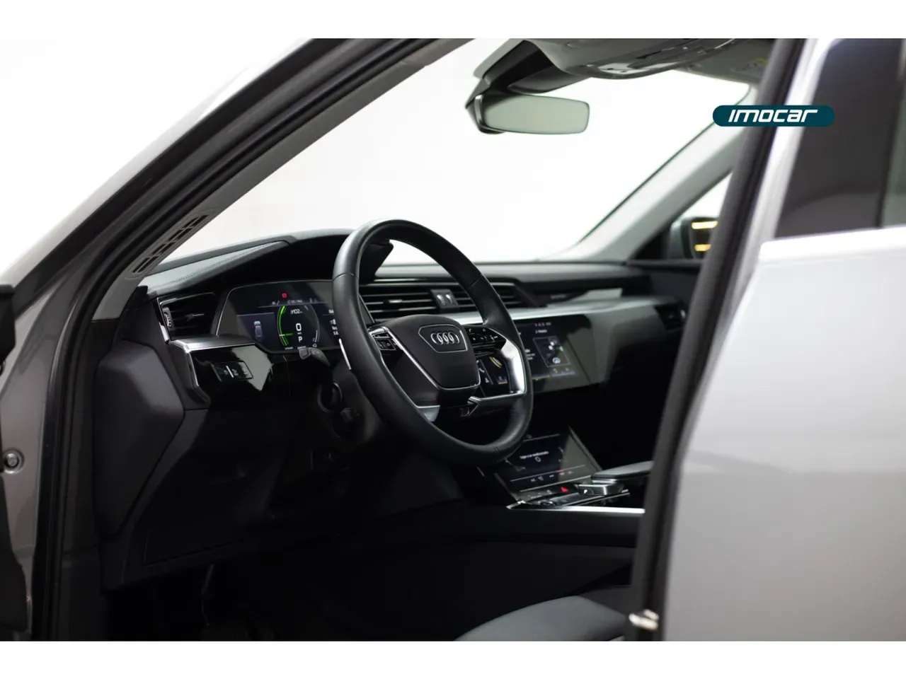 Audi E-tron Sportback - Imagem 12