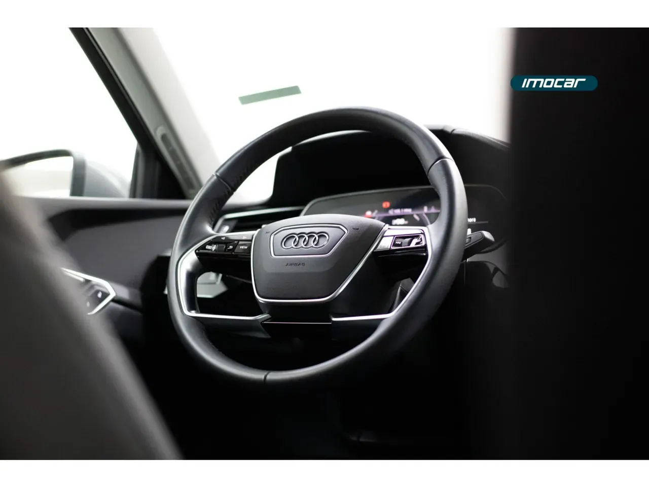 Audi E-tron Sportback - Imagem 16