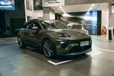 Porsche Macan - Miniatura 3