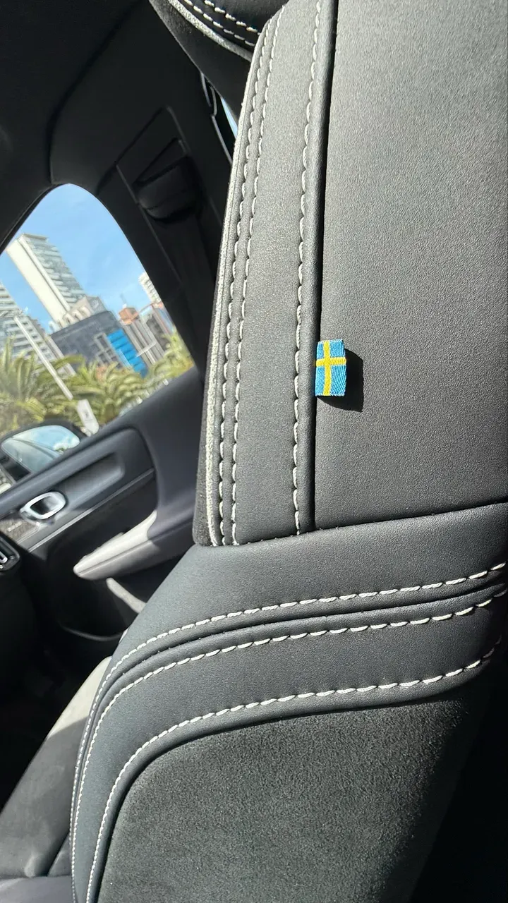 Volvo XC40 Recharge - Imagem 16