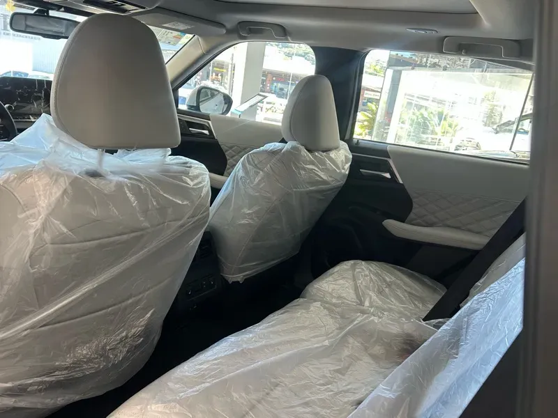 Mitsubishi Outlander Plug-in Hybrid - Imagem 10