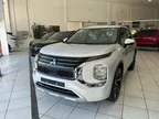 Mitsubishi Outlander Plug-in Hybrid - Miniatura 1