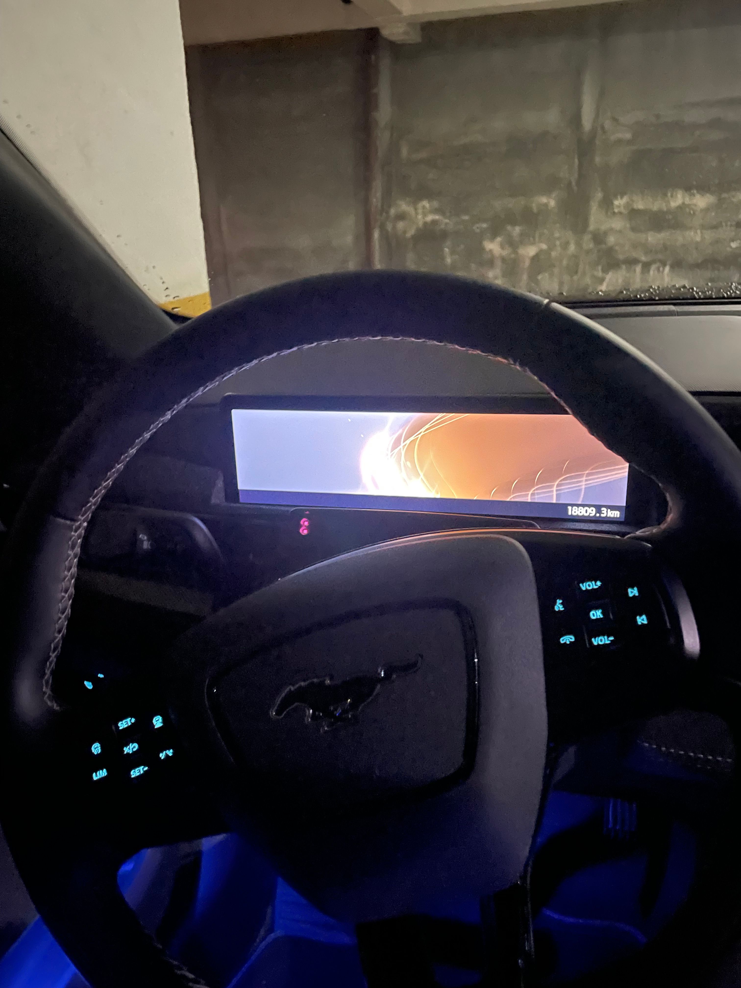 Ford Mustang Mach-E - Imagem 2