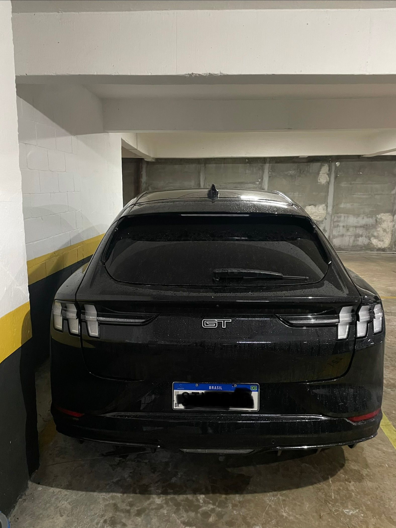 Ford Mustang Mach-E - Imagem 3