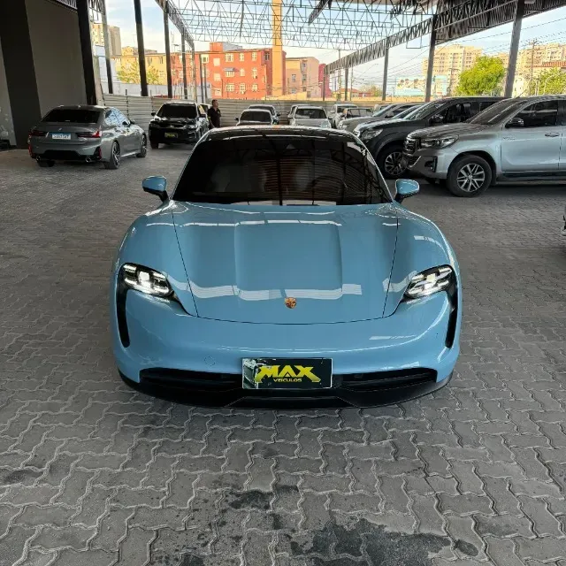 Porsche Taycan - Imagem 2