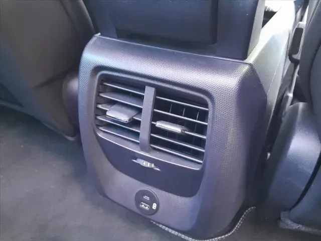 Ford Mustang Mach-e - Imagem 12