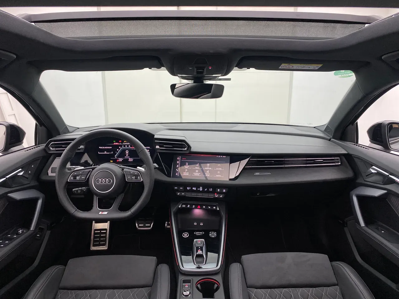 Audi A3 Sportback E-tron - Imagem 13