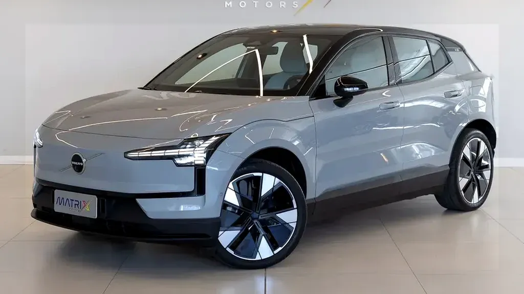 Foto de um volvo ex30