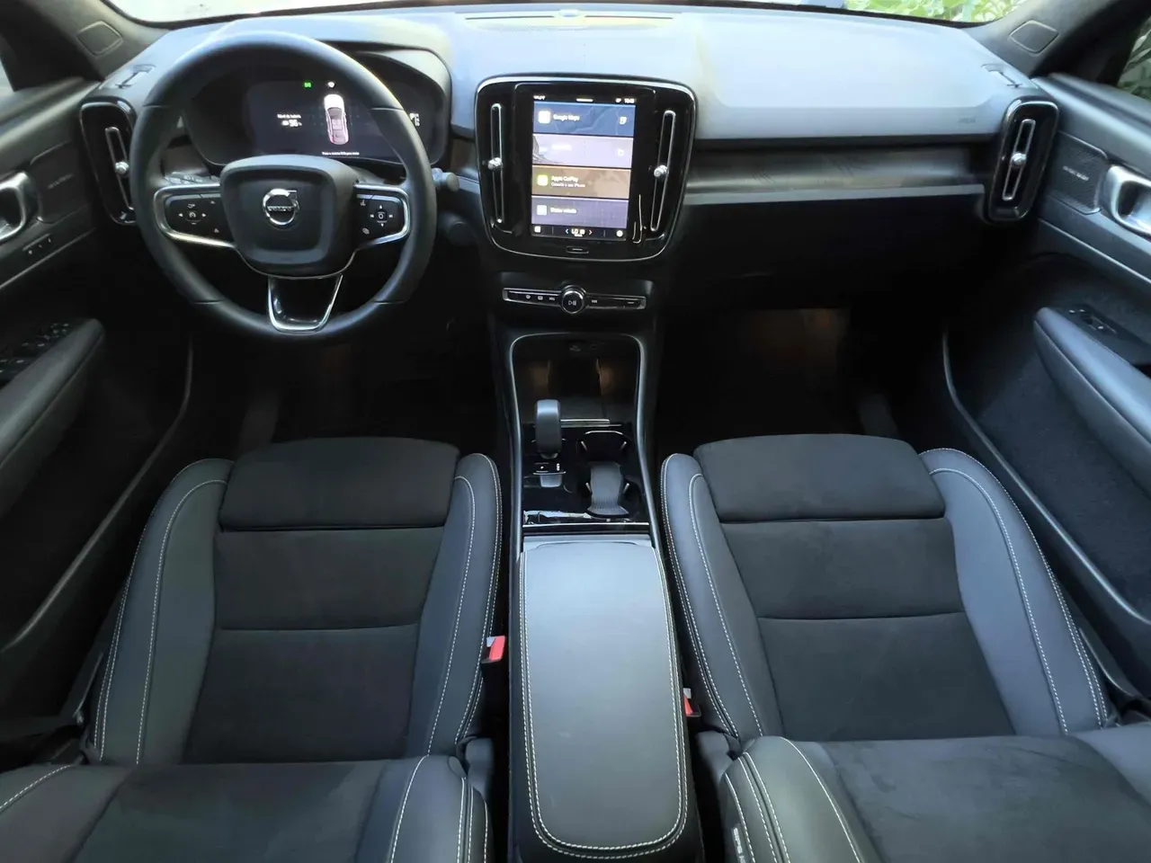 Volvo C40 Recharge - Imagem 11