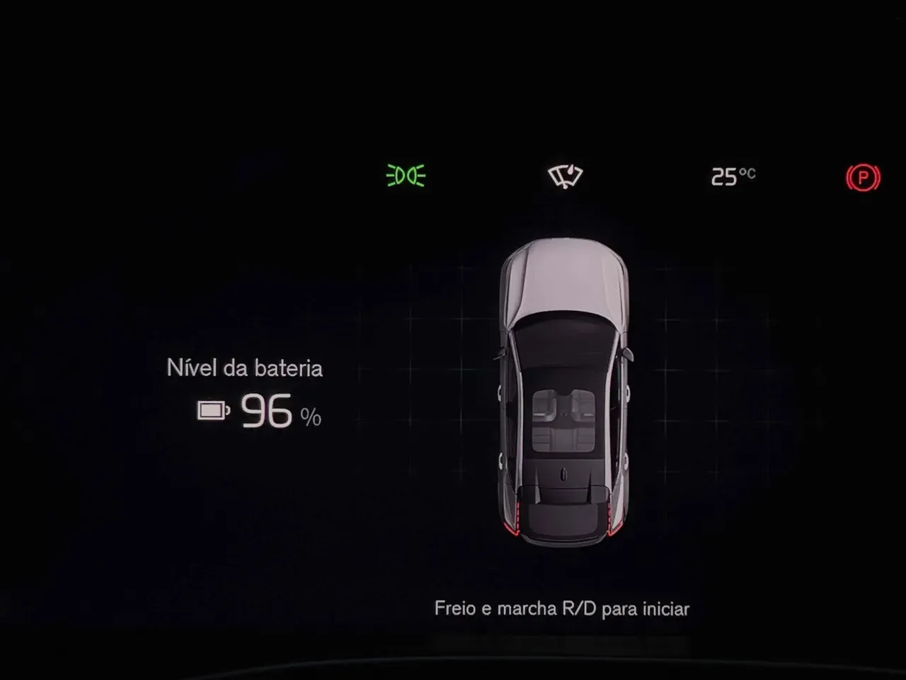 Volvo C40 Recharge - Imagem 13