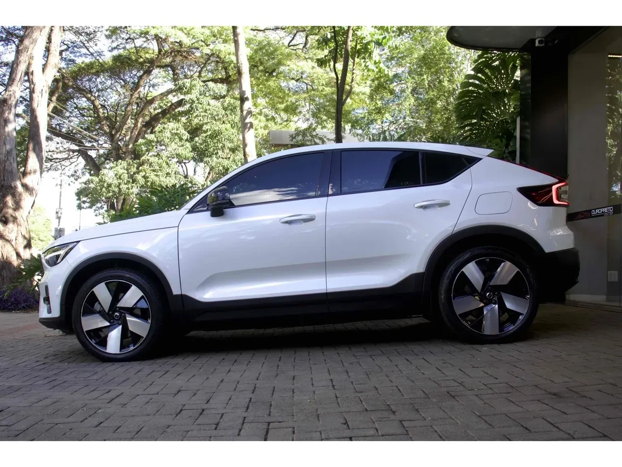 Volvo C40 Recharge - Imagem 7