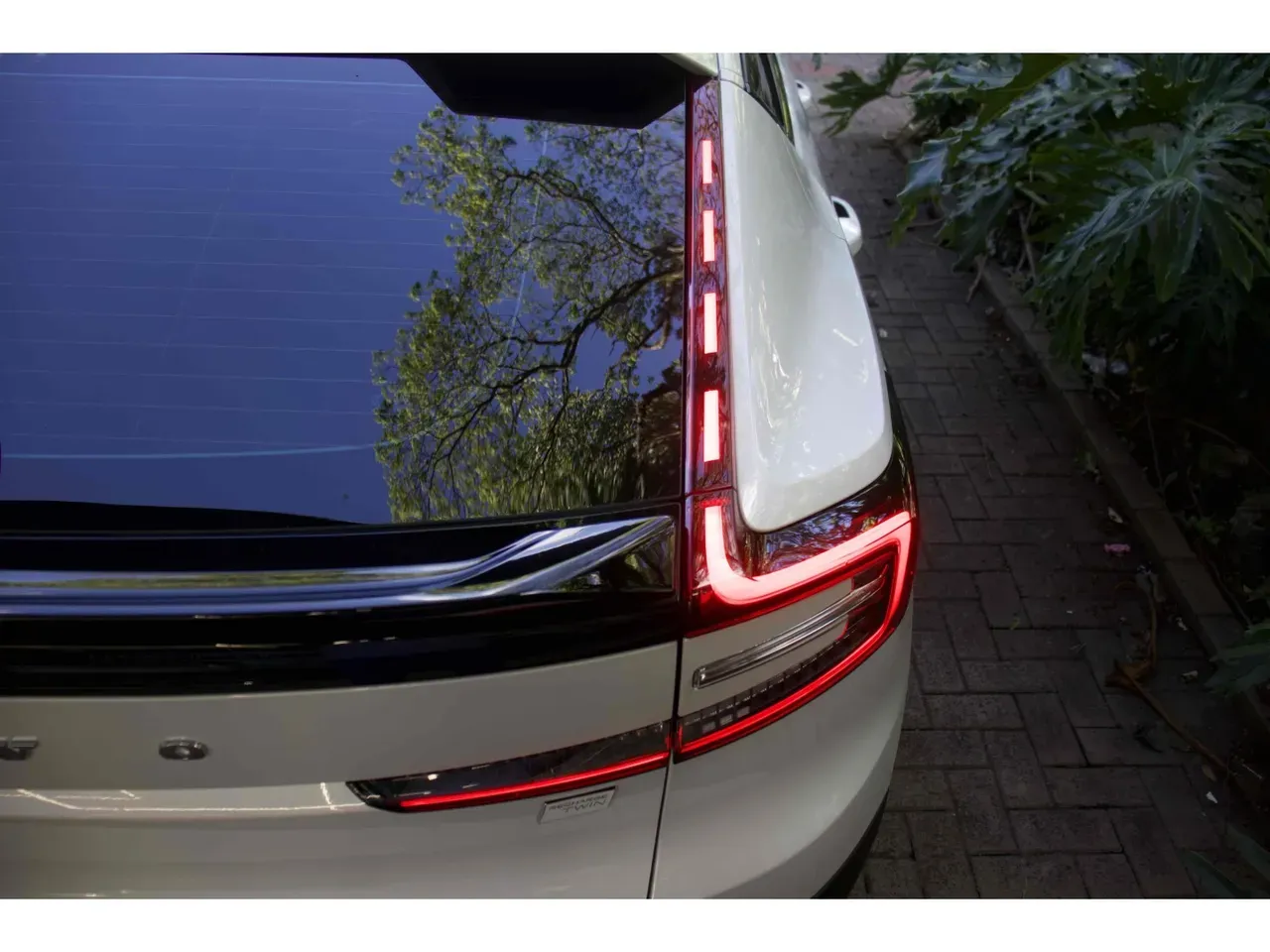 Volvo C40 Recharge - Imagem 8