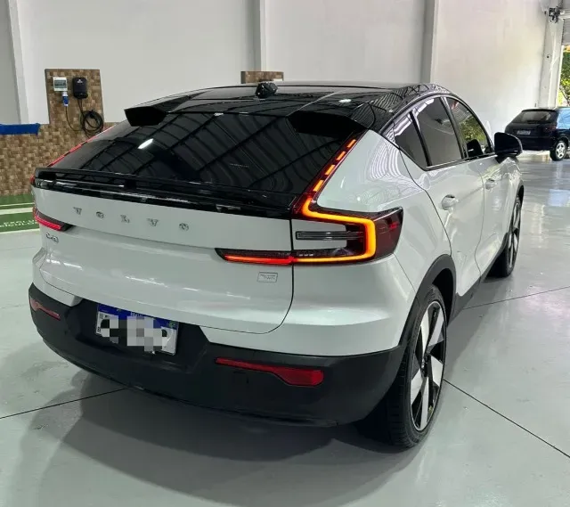 Volvo C40 Recharge - Imagem 4