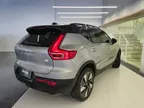 Volvo XC40 Recharge - Miniatura 4