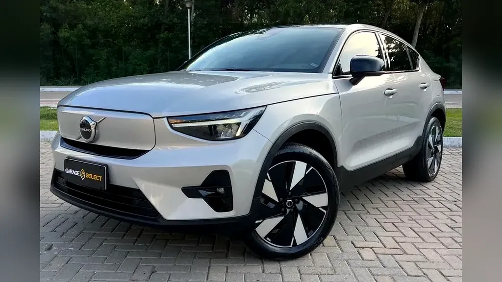 Foto de um volvo c40 recharge