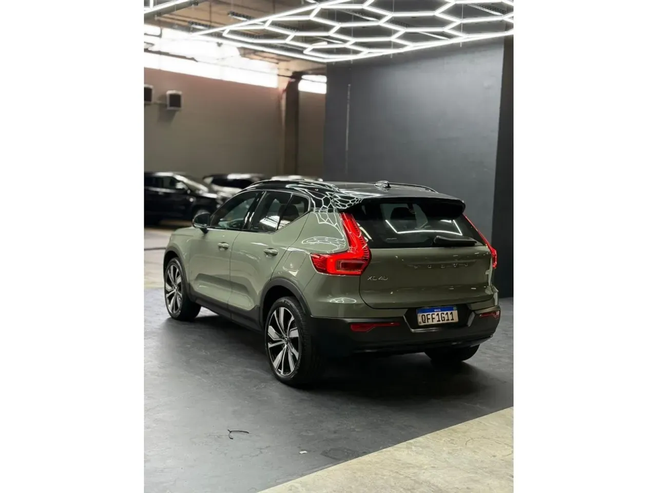 Volvo XC40 Recharge - Imagem 7