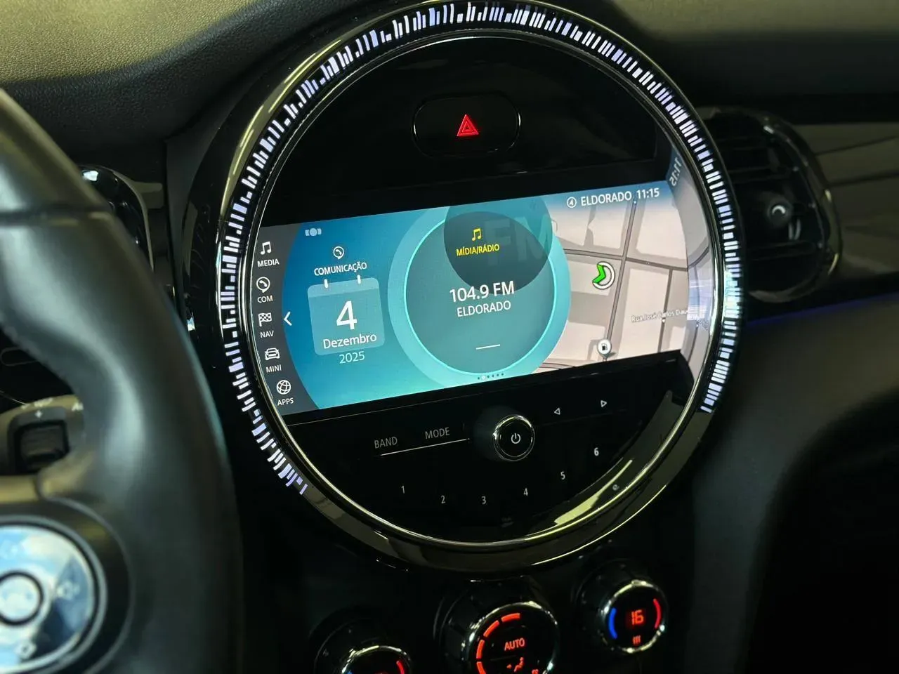 Mini Cooper SE - Imagem 11