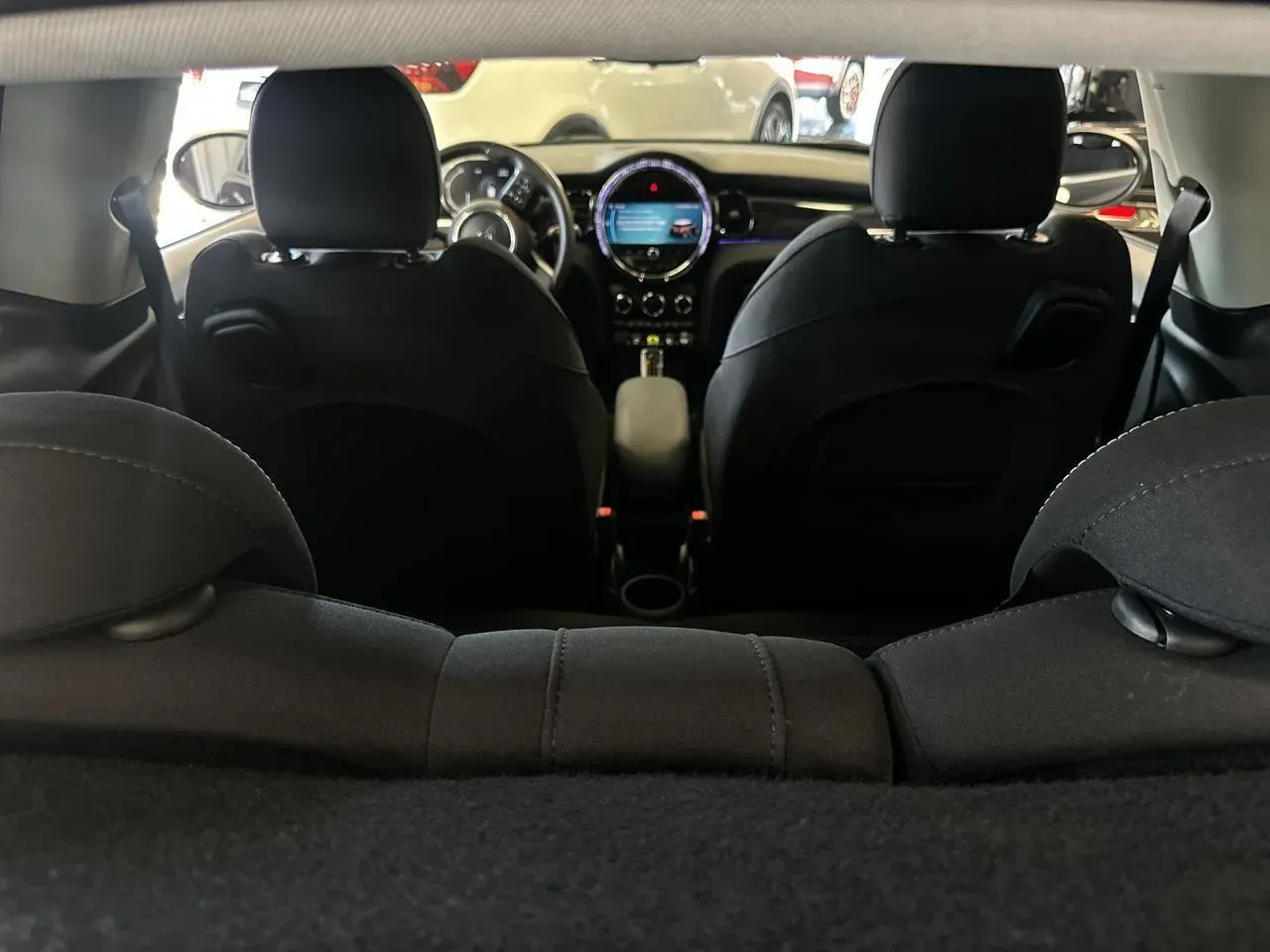 Mini Cooper SE - Imagem 12