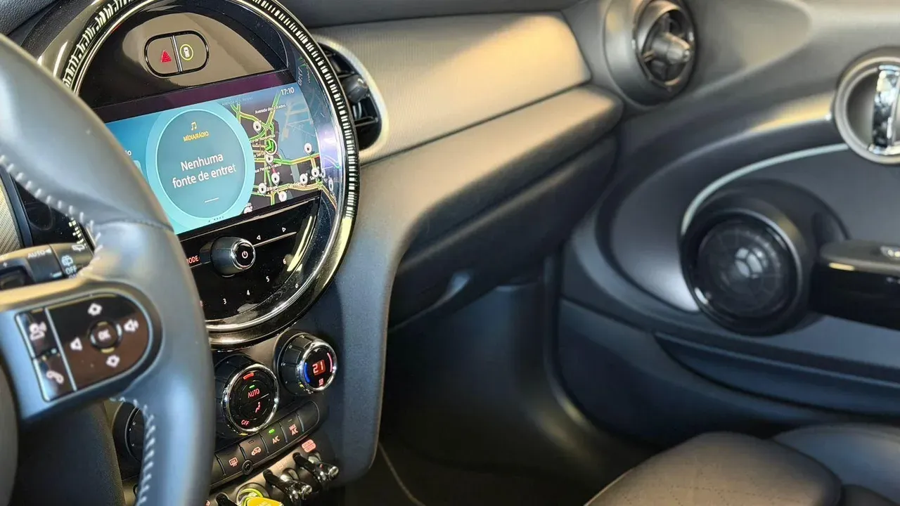 Mini Cooper SE - Imagem 6