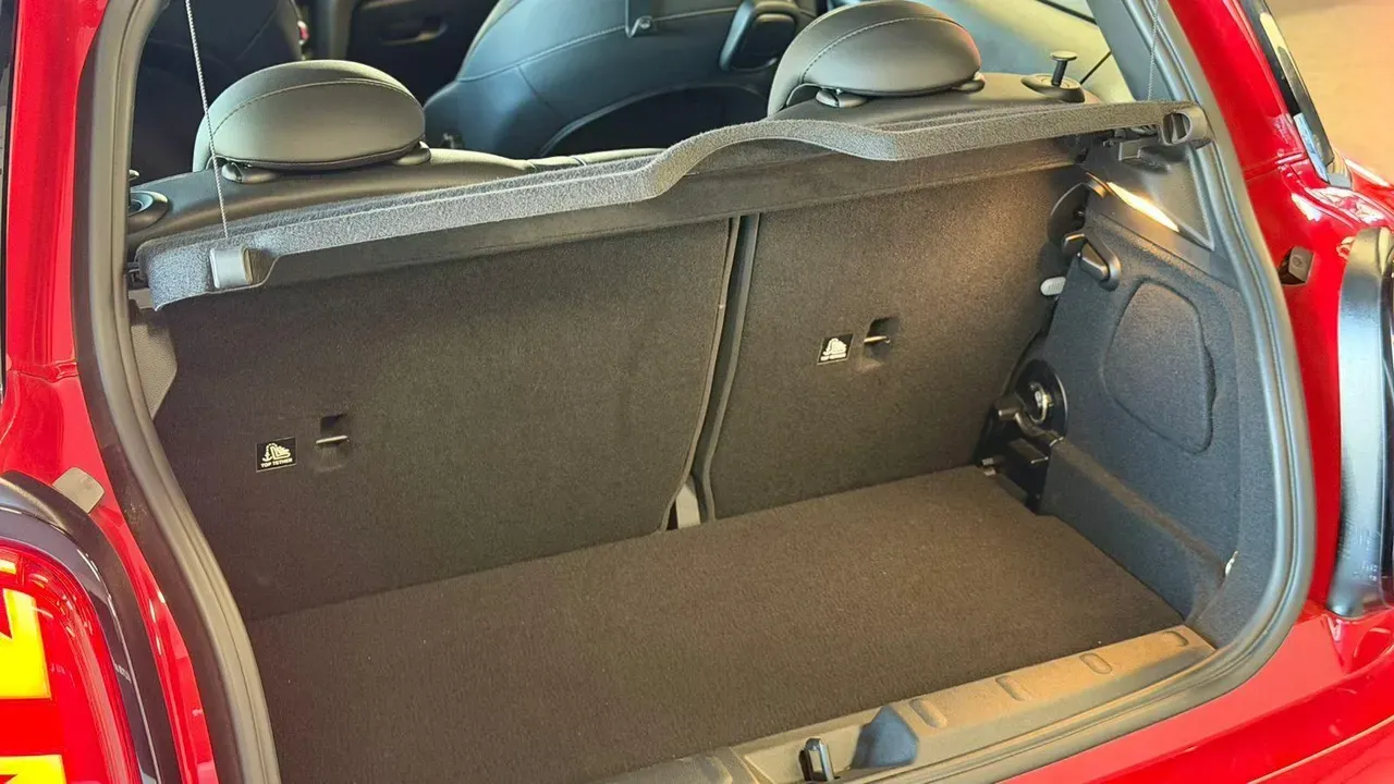 Mini Cooper SE - Imagem 16