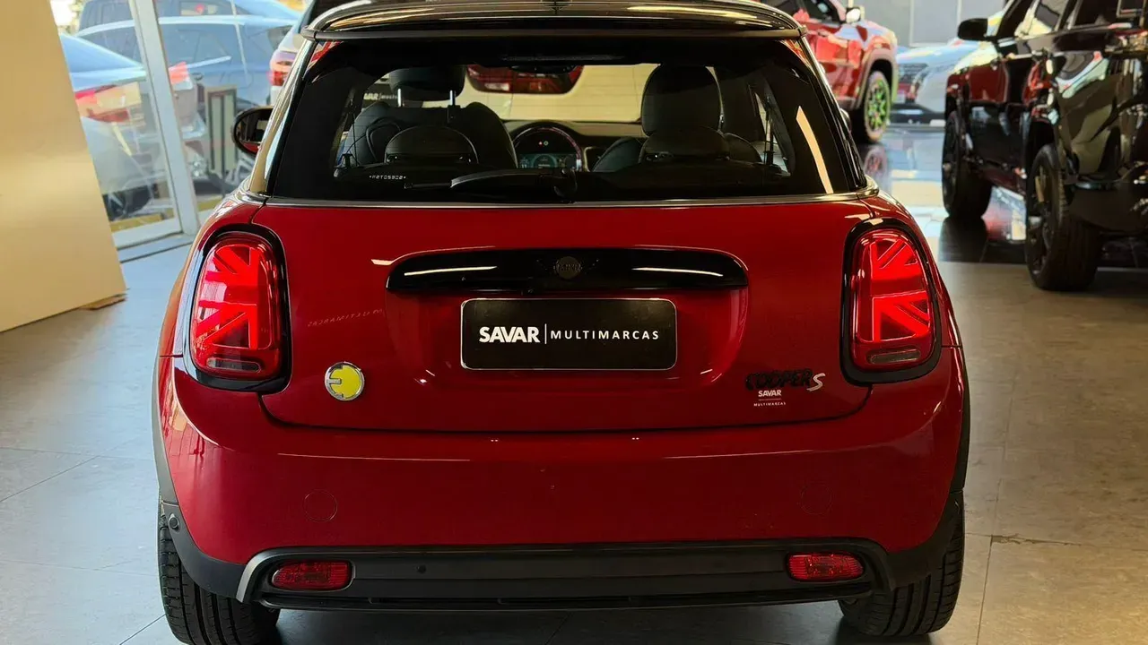 Mini Cooper SE - Imagem 19
