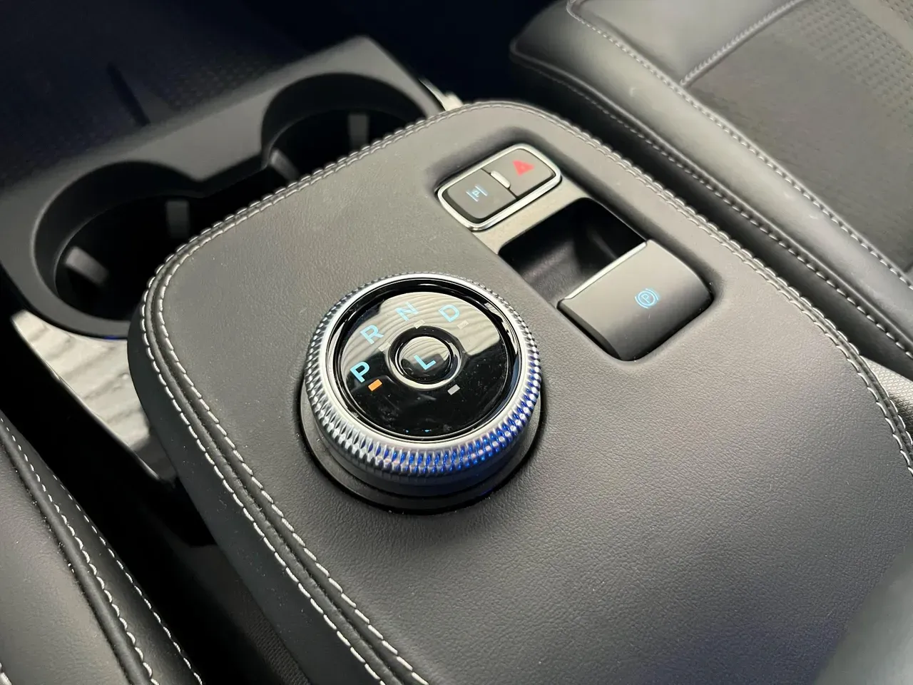 Ford Mustang Mach-e - Imagem 8