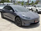 Tesla Model 3 - Miniatura 3