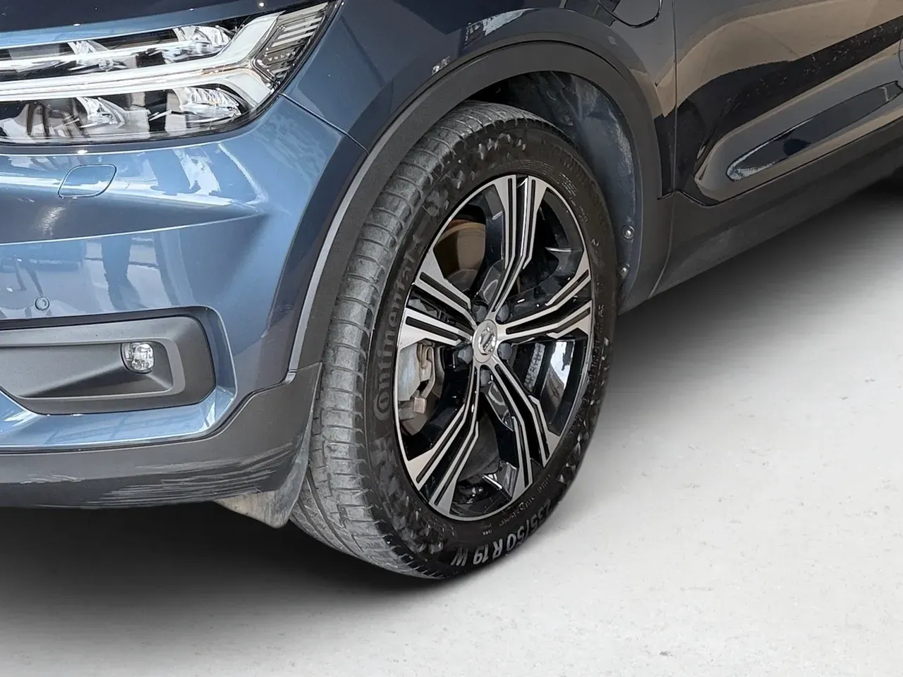 Volvo XC40 Recharge Plug-in Hybrid - Imagem 8