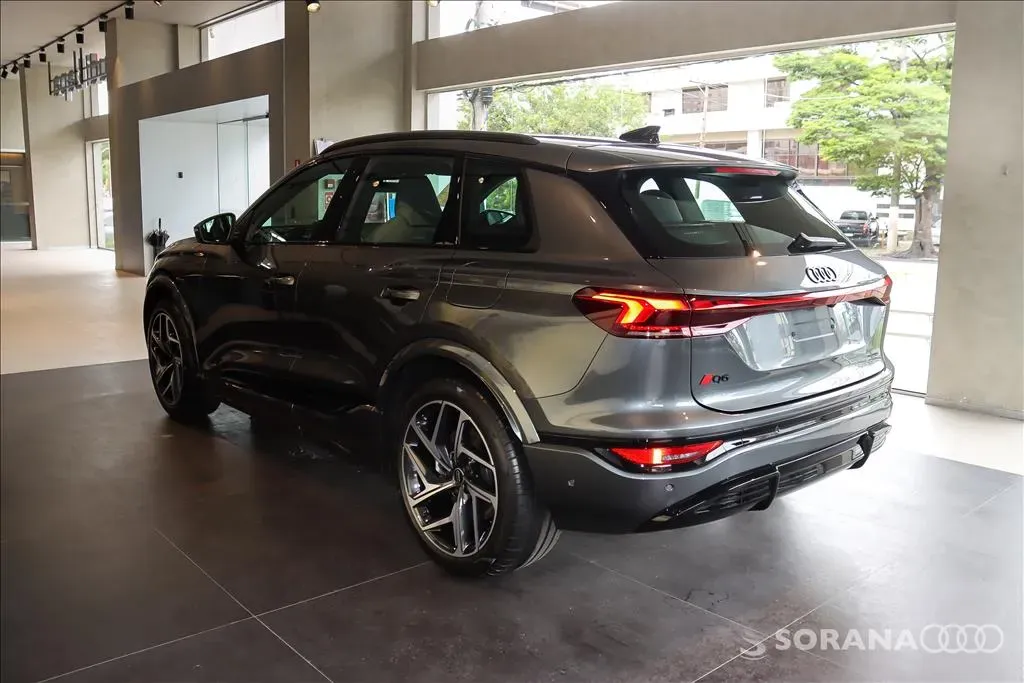 Audi E-tron - Imagem 6