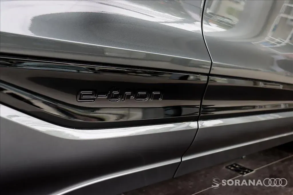 Audi E-tron - Imagem 12