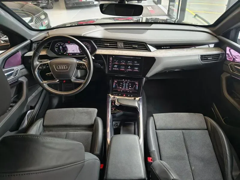 Audi E-tron Sportback - Imagem 9