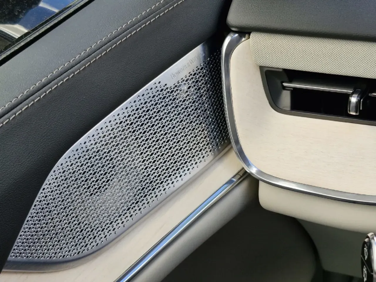 Volvo Ex90 - Imagem 15